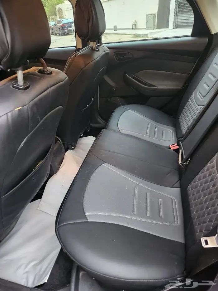 Ford Focus 2014 4