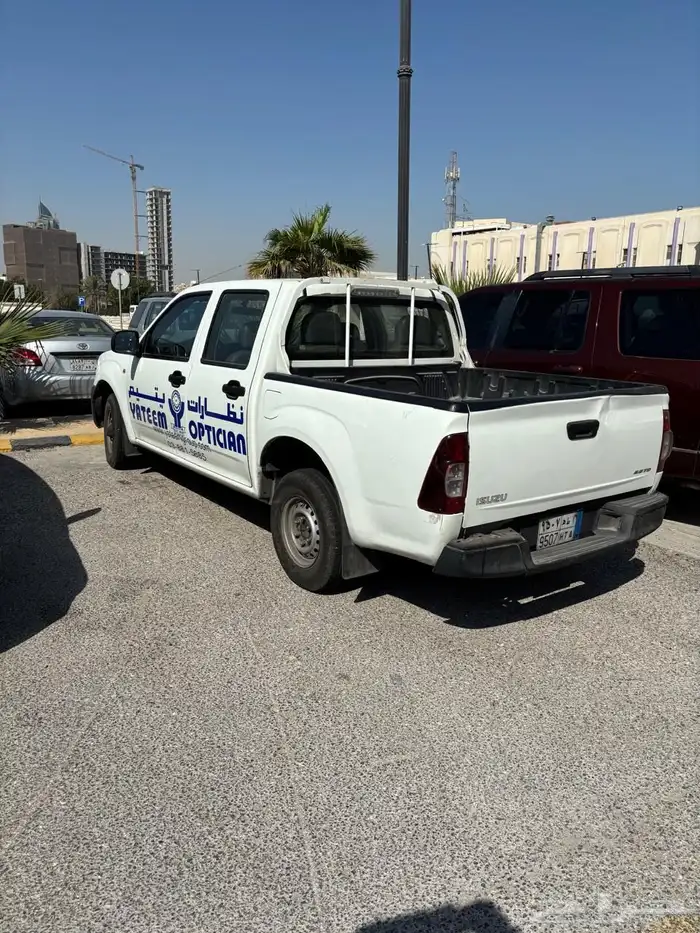 ايسوزو بيكب ديزل قير عادي نظيفة جدا 4