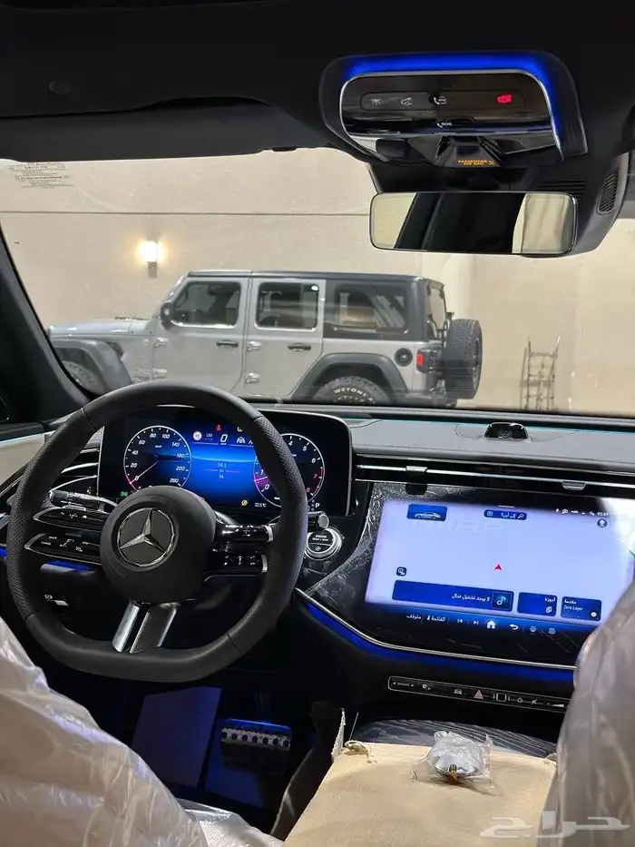 مرسيدس E300 2025 AMG فل كامل اصفار . رصد الفخامة 29