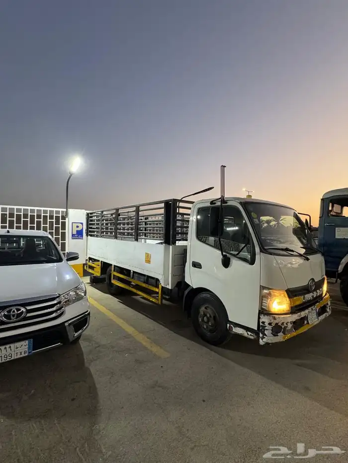 دينا تويوتا2014 نقل خاص 0