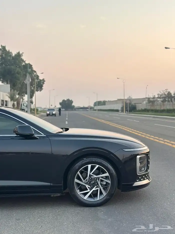 هيونداي ازيرا اكسكلوسف 2024 8