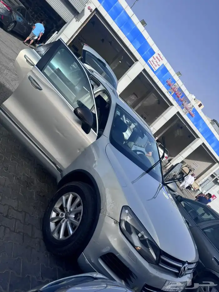 جيب طوارق 2012 5