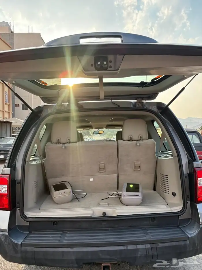 اكسبيدشن قصير بدون دبل 7