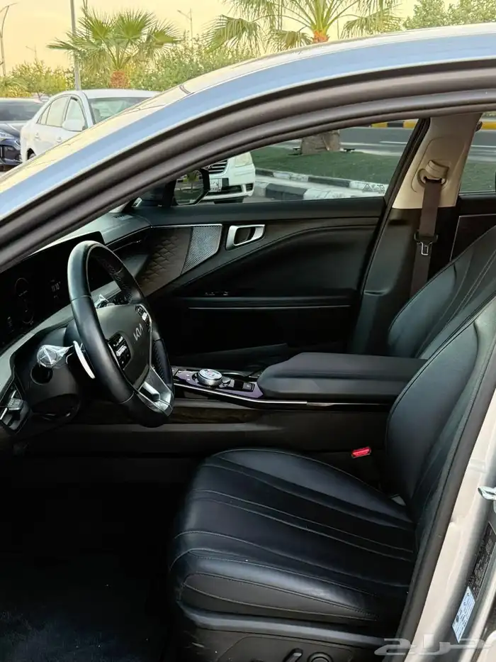 كيا K8 2022 بنزين 11