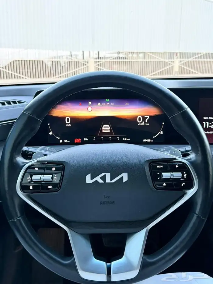 كيا K8 2022 بنزين 9