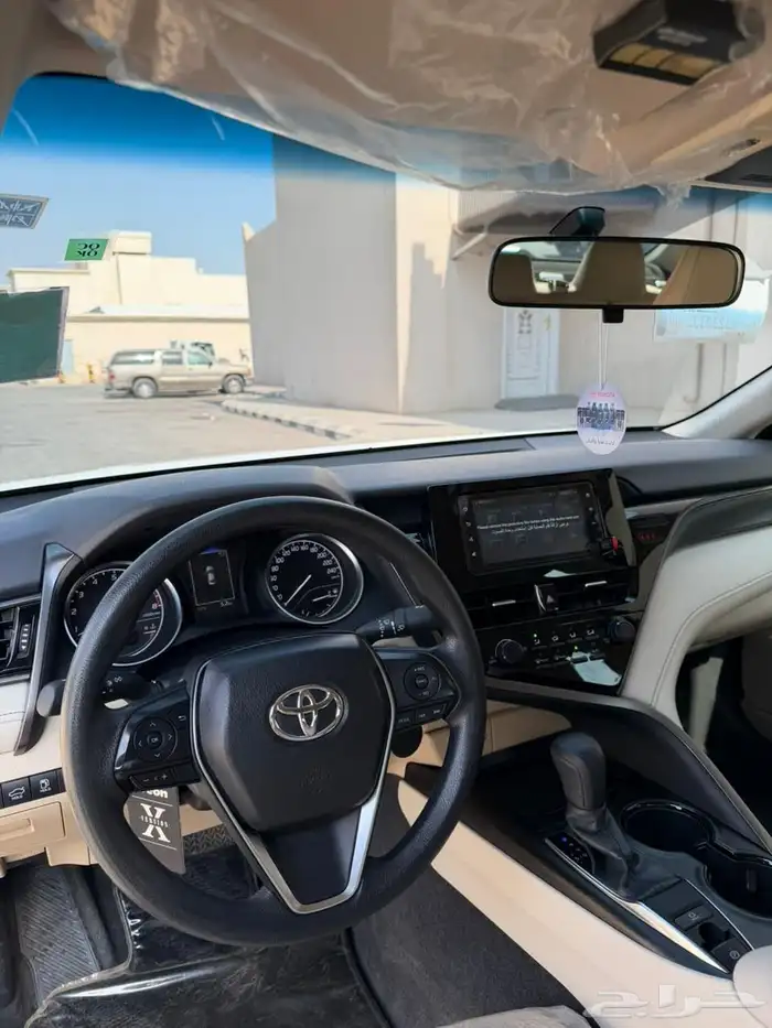 للبيع كامري 2024 8