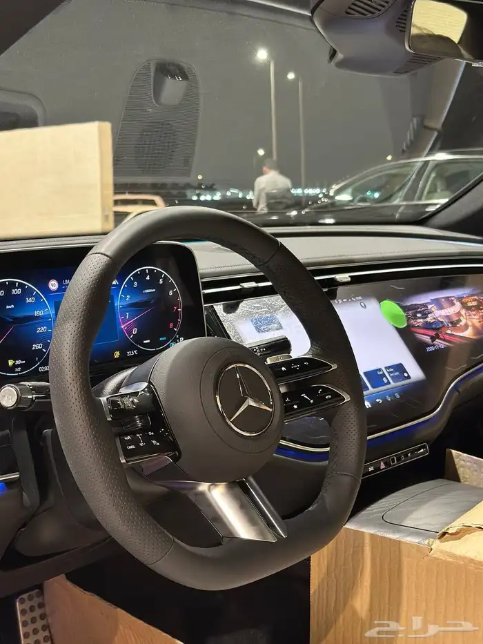 مرسيدس E300 2025 AMG فل كامل اصفار . رصد الفخامة 15