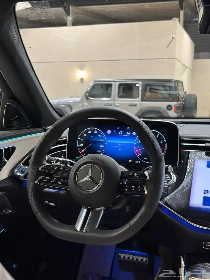 مرسيدس E300 2025 AMG فل كامل اصفار . رصد الفخامة 13