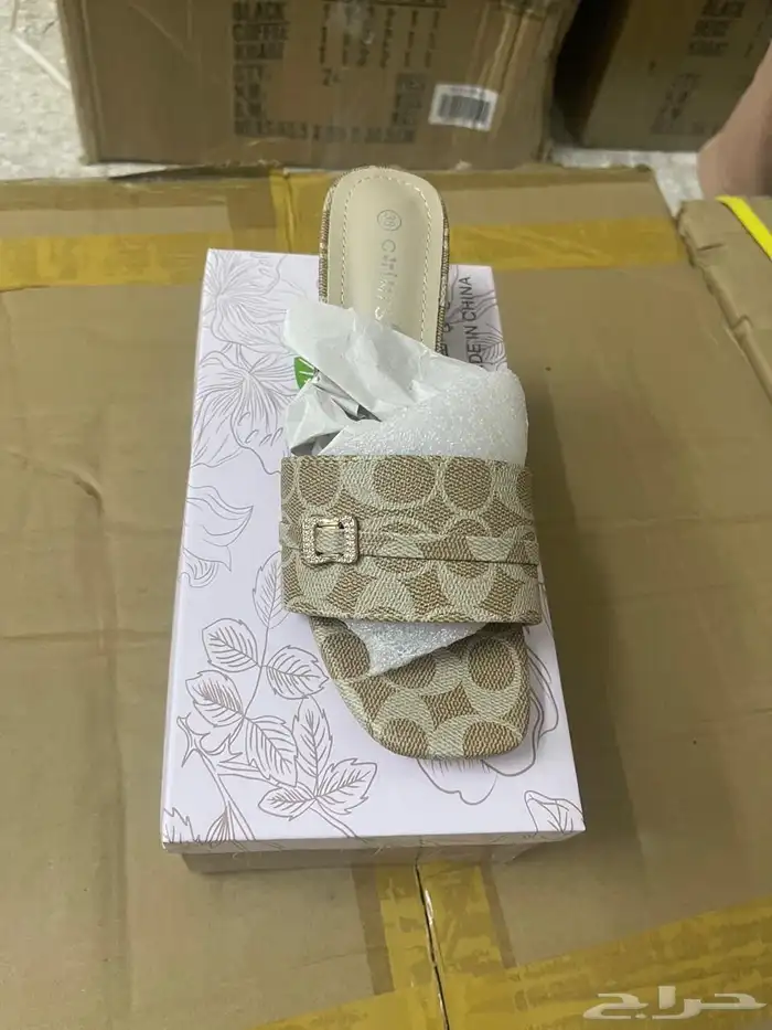 جزم نسائي فاخره جملة 32