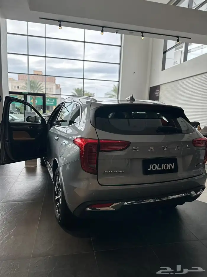 اصفار جوليان فل بانوراما موديل 24 لون فضي. وبسعر ممتاز 1