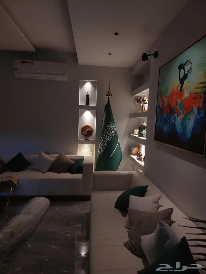 لوحات اعلانية لوحات حروف بارزة محلات أعلام التوصيل والتركيب 45