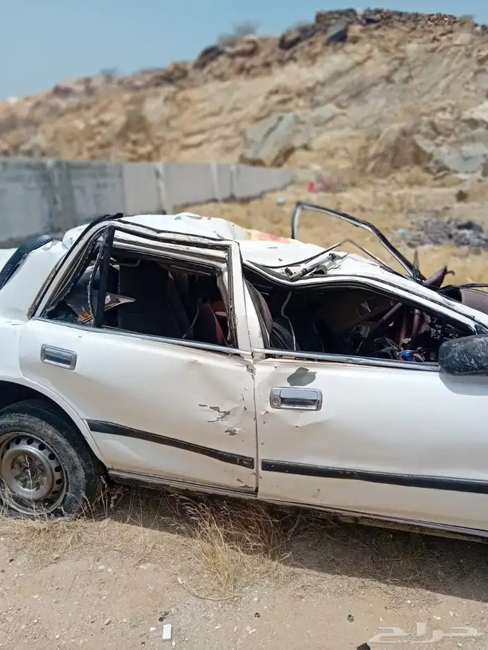 بيع قطع سياره كرسيدا عام 1992 2