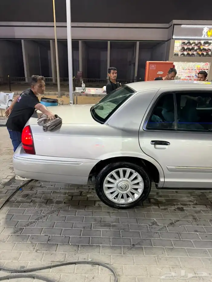 جراند ماركيز 2008 2