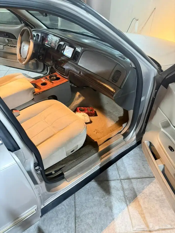 جراند ماركيز 2008 9