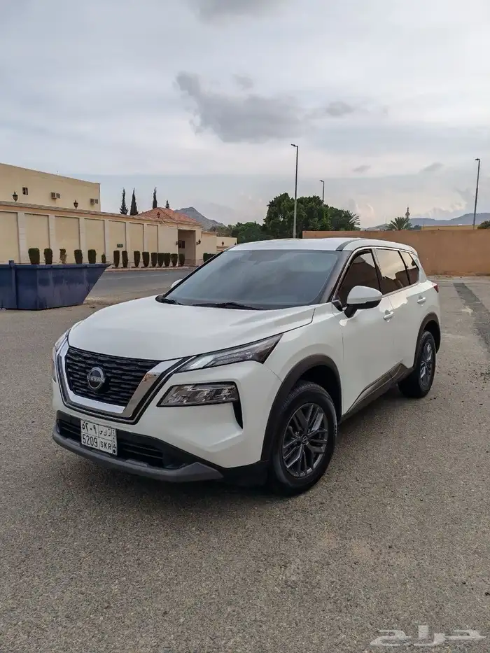 نيسان اكس تريل 2024 ممشا 30 الف 0