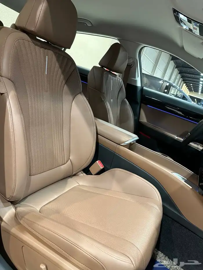 ازيرا 2023 بريميوم . رصد الفخامة 15