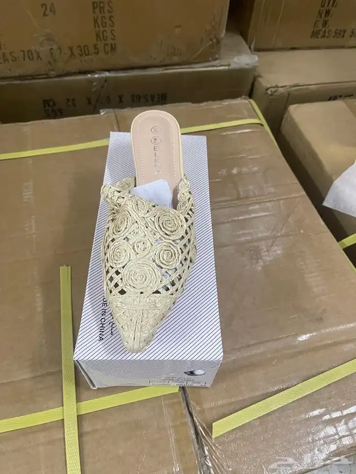 جزم نسائي فاخره جملة 22