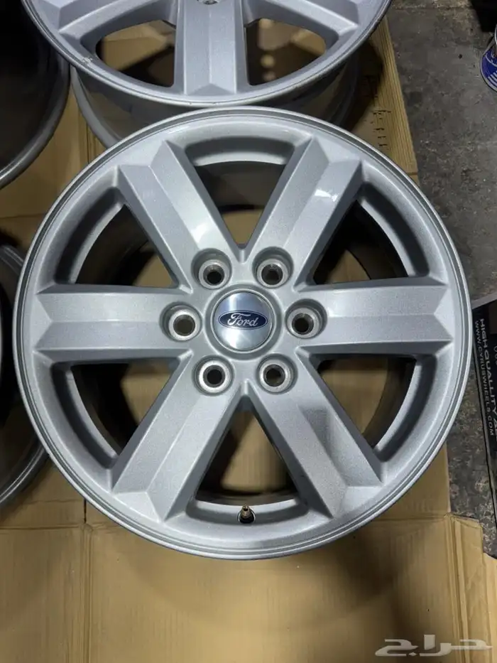 جنوط فورد F150 اصلي وكاله مقاس 17 موديل 2023 3