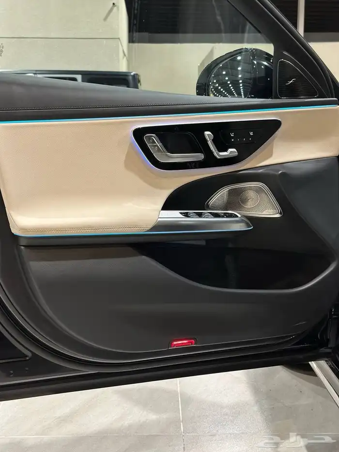 مرسيدس E300 2025 AMG فل كامل اصفار . رصد الفخامة 22