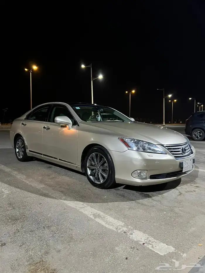 لكزس 2012 فل كامل 9