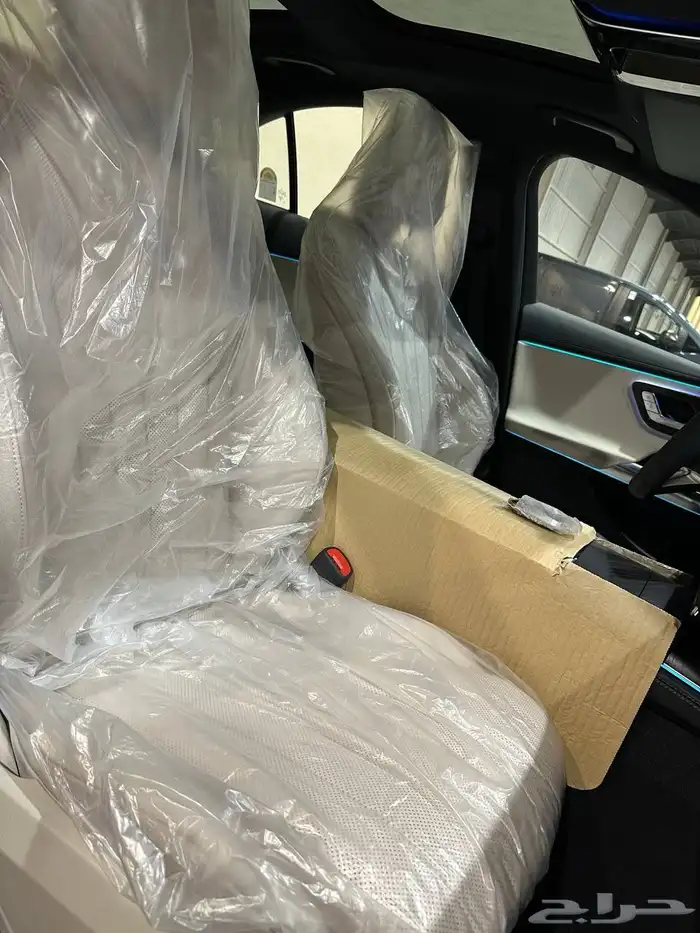 مرسيدس E300 2025 AMG فل كامل اصفار . رصد الفخامة 17