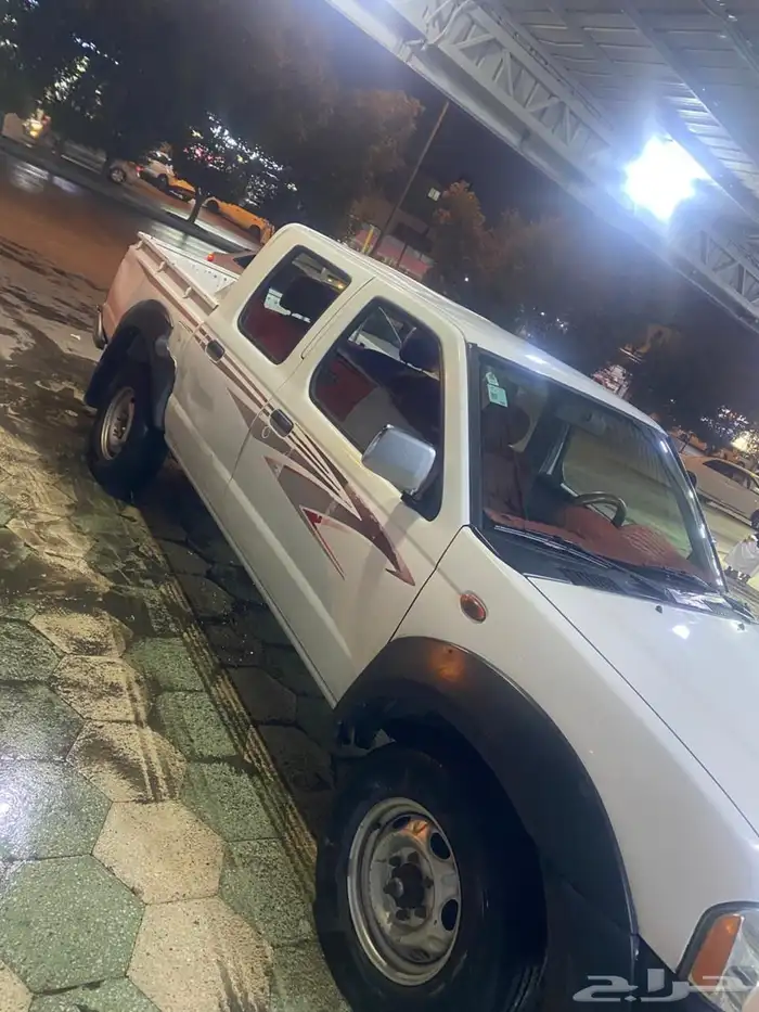 نيسان دادسن 2016 2