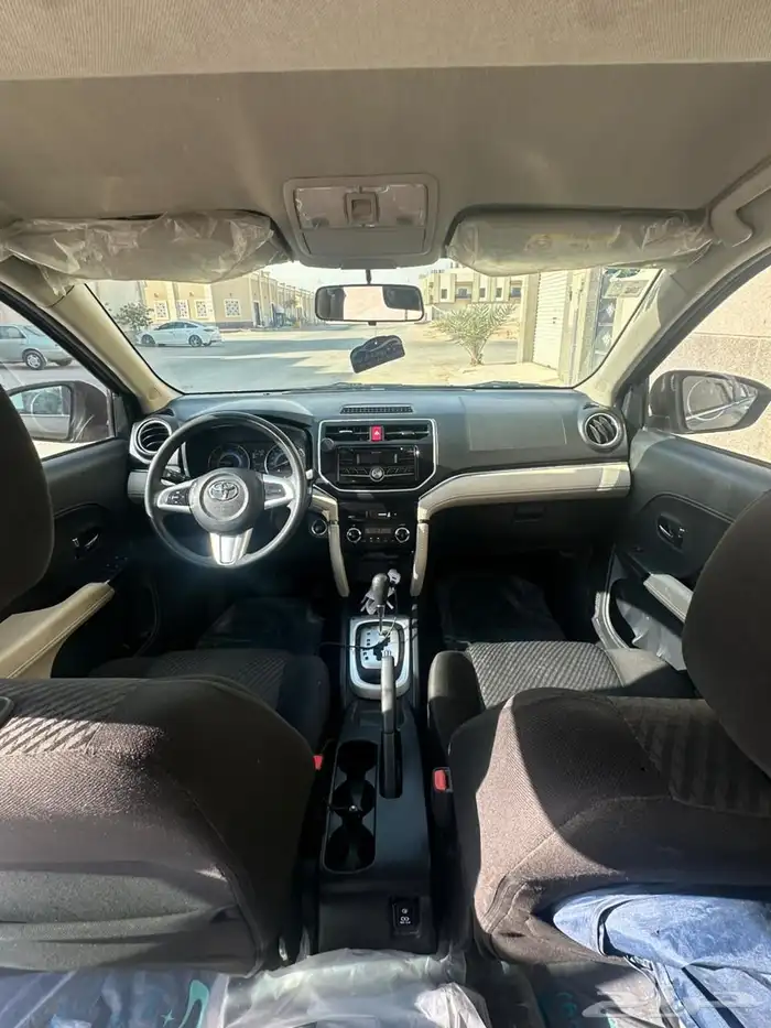 تويوتا راش واجن 5