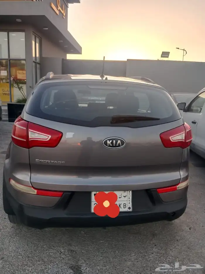 كيا سبورتاج 2012 للبيع 2