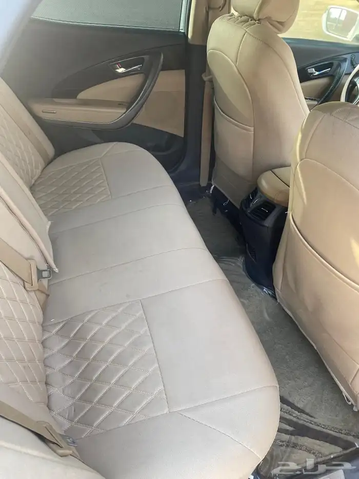 هيونداي أزيرا 212 5