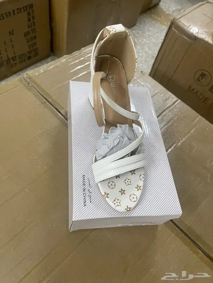 جزم نسائي فاخره جملة 38