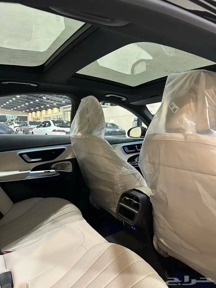 مرسيدس E300 2025 AMG فل كامل اصفار . رصد الفخامة 33