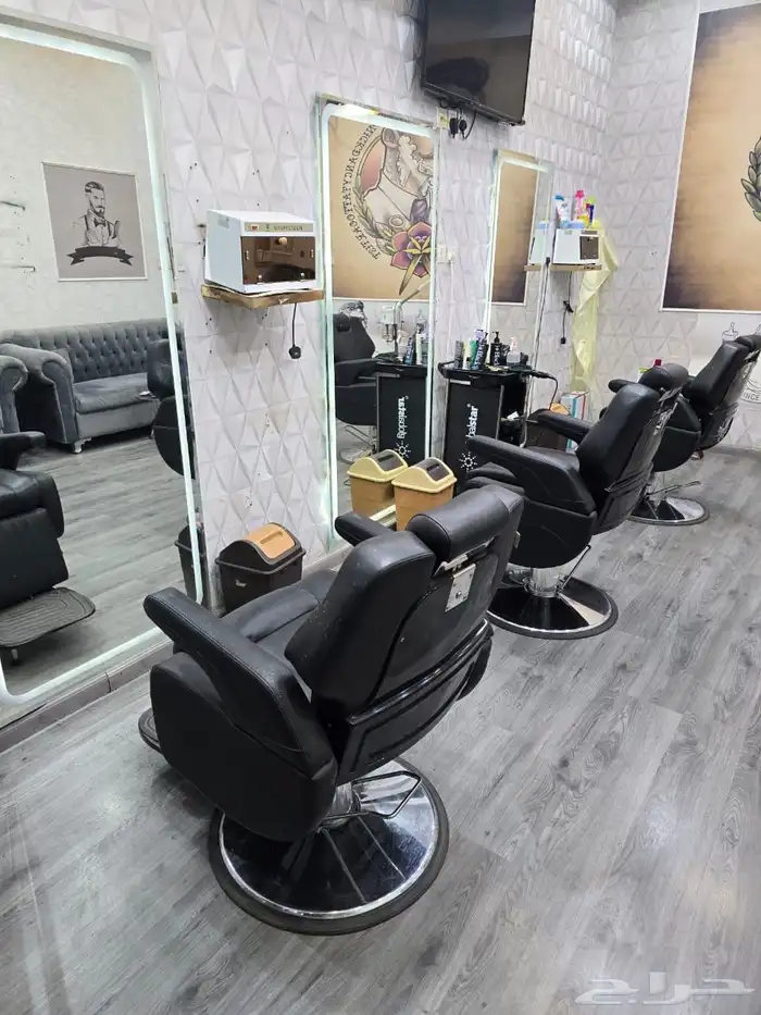 اثاث محل حلاقه للبيع 2