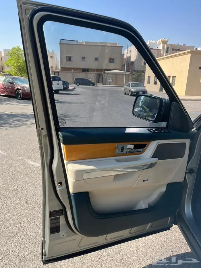 رنج روفر سبورت SE 13