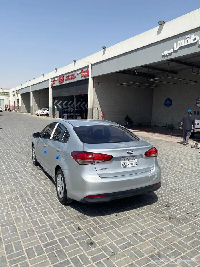 كيا سيراتو 2017   نضيفة جدا (للبيع ) 5