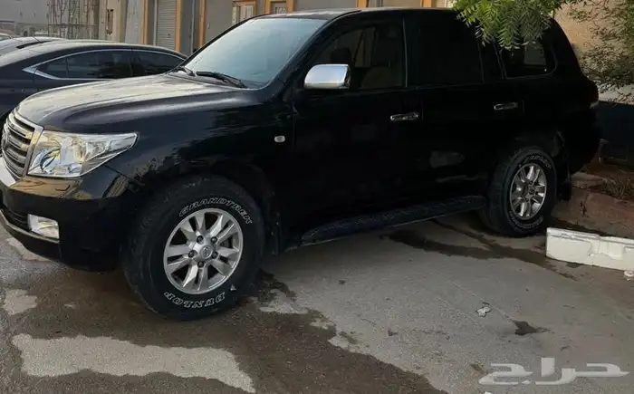 جيب لاند كروزر 2