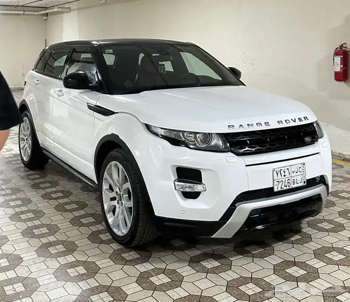 للبيع رنج إيفوك 2015 3