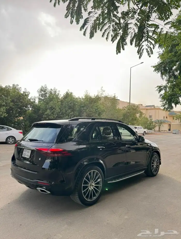 مرسيدس 2023 GLE450 مخزن فيس لفت الجديد 3