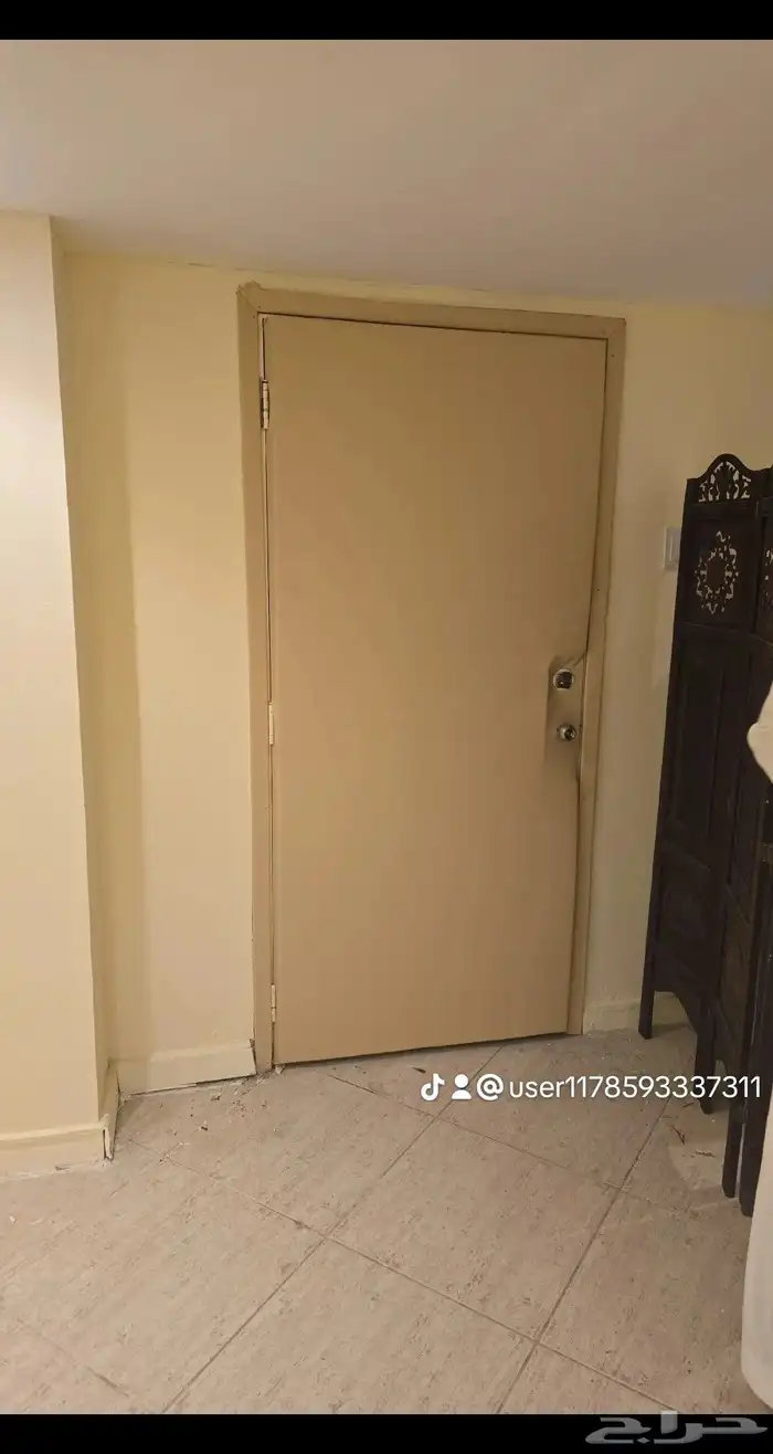 معلم عازل صوت للابواب العلياء 4