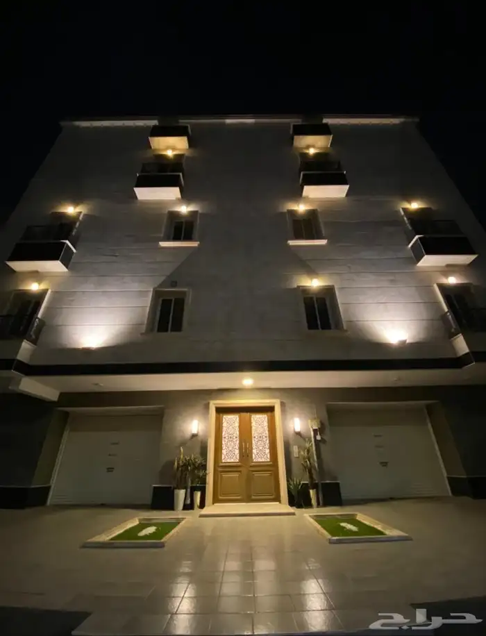 شقة فاخرة خمس غرف مكيفات ومطبخ 2