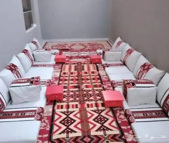 تاجير كنب وكراسي وطاولات دفايات جلسات شعبيه وجلسات تراثيه زل 0