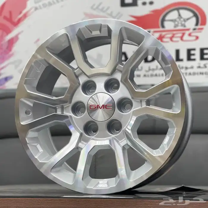 جنوط يوكن مستعمل اصلي وكاله مديل 2018 مقاس 18 0