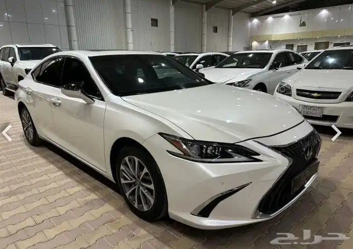 لكزس ES250 موديل 2024 نظيف 1