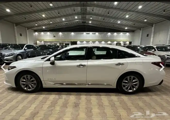 تويوتا افالون موديل 2022 تورينق نظيفه جدا 7