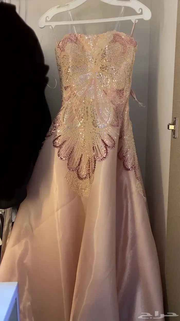 فستان للبيع 0