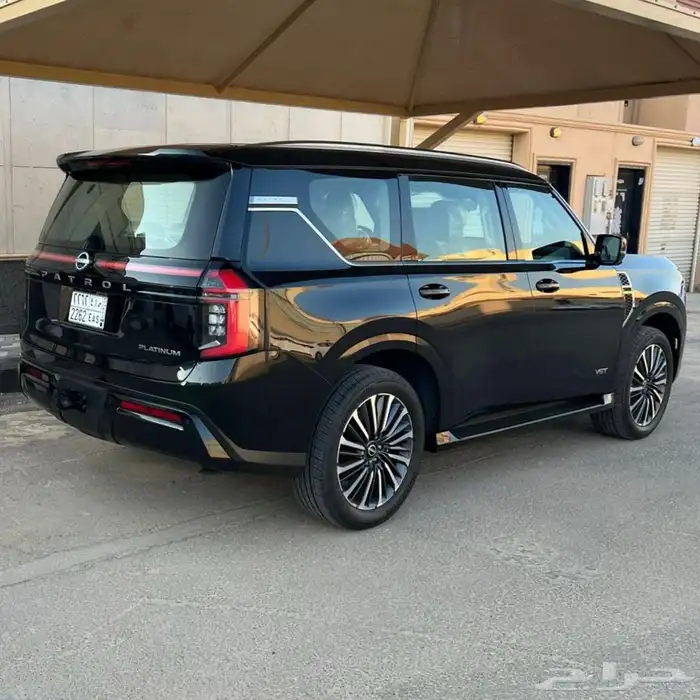 باترول 2025 اسود توين تيربو اعلى فئة 6