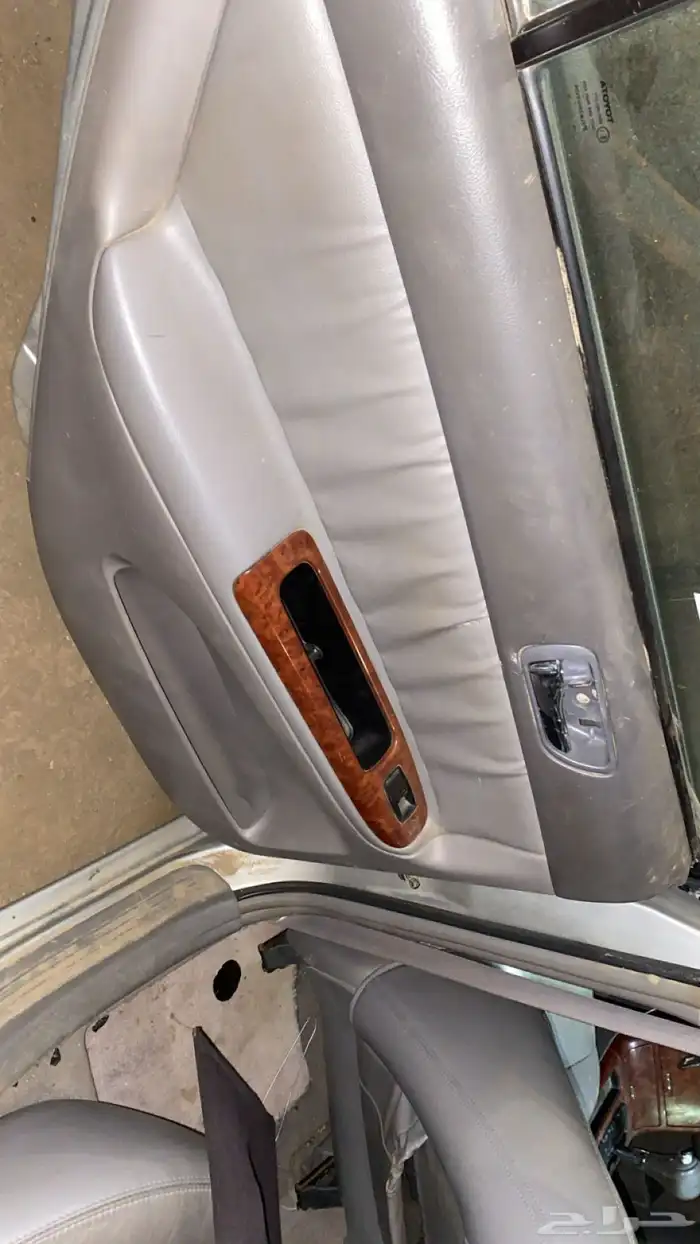 كامري 2006 وارد أمريكا ستة سلندر 3 3 سبب البيع الحادث 10