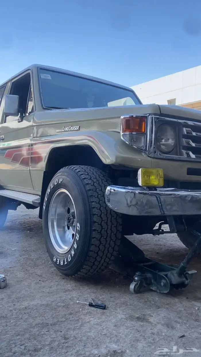 للبيع جنوط ديتونه 6 مسمار يركبن على الباترول 0