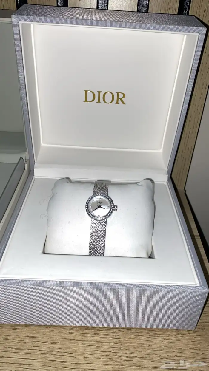 استشوار . فير شعر سيراميك فرشاه حراريه وساعه ديور درجه اولى 9