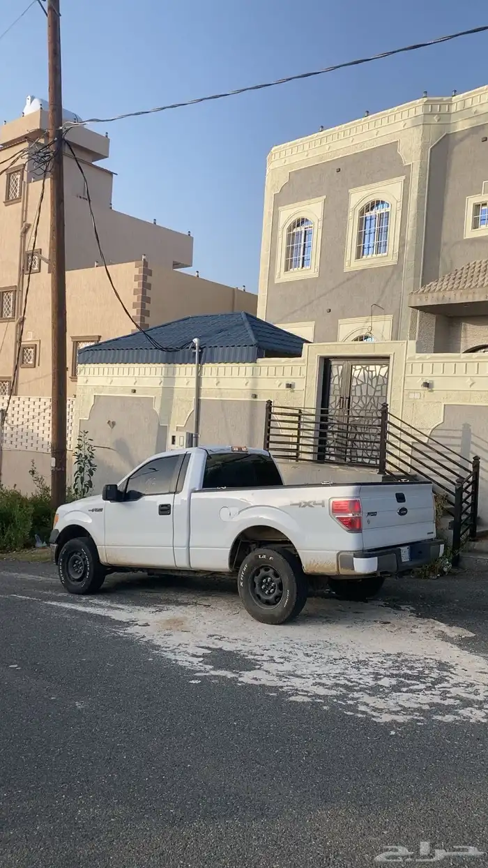 فورد F150  2011 8v  دبل   نضيف ومجهز   اكواب الوكاله  مخارج 8