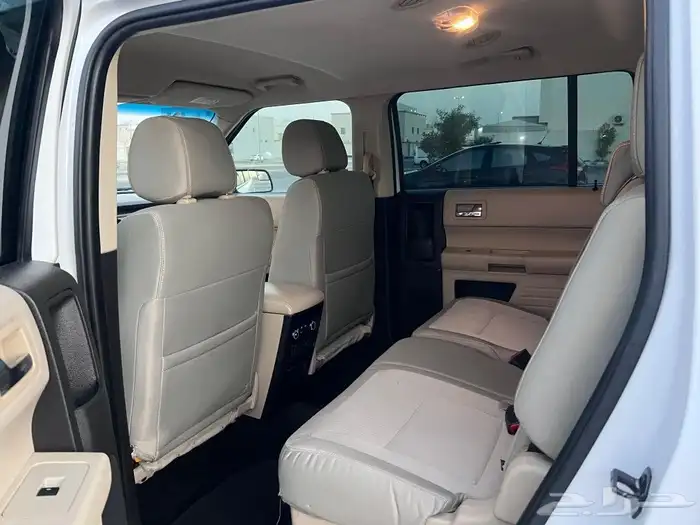 فورد فلكس 2015 9